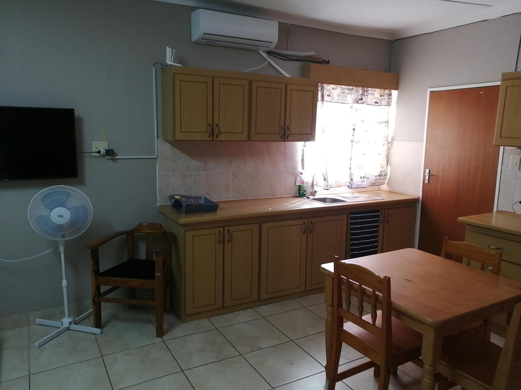 Midway Overnight Rooms Кимберли Экстерьер фото